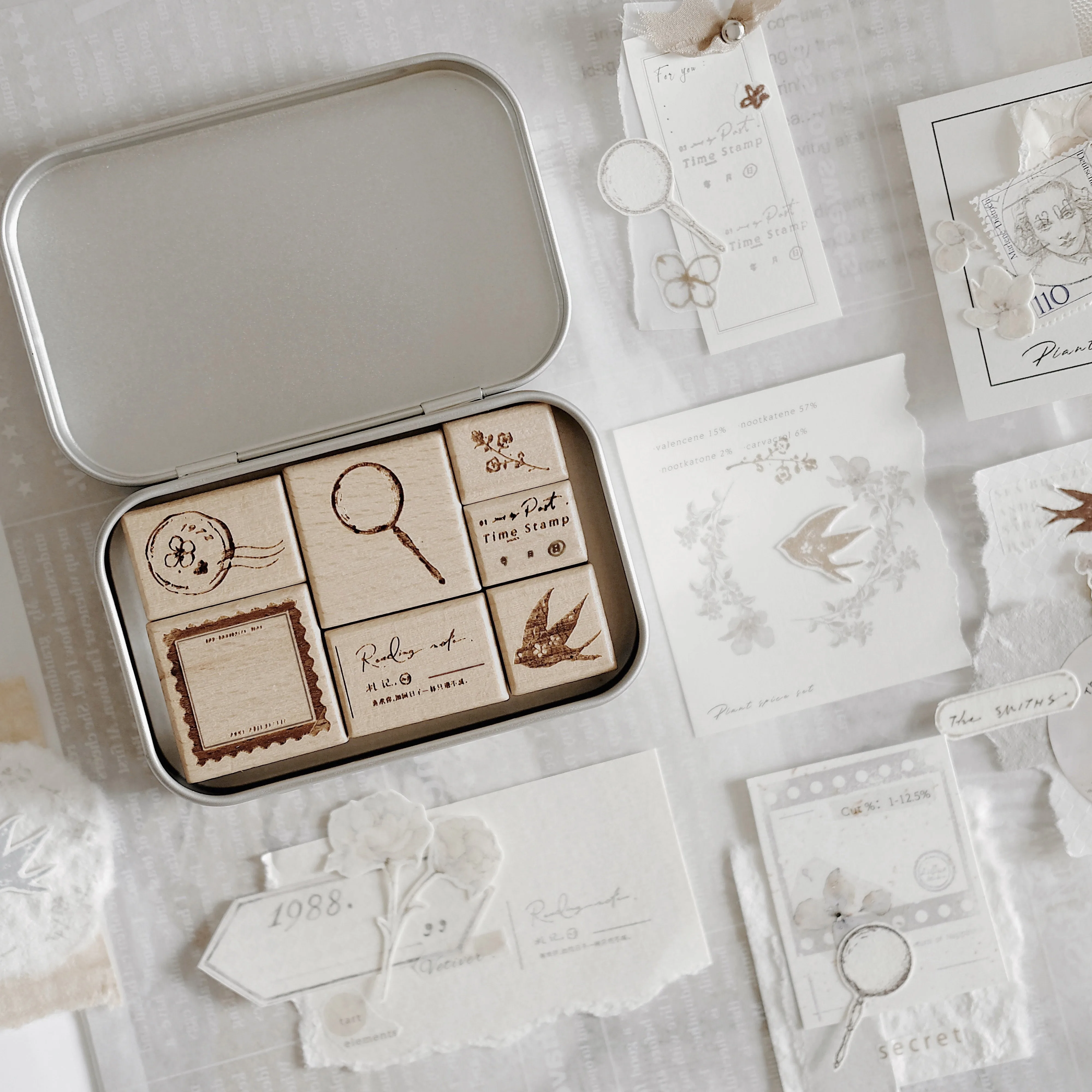 

1 pc Flower Vintage Wooden Stamp Bird/Frame/floral Seal Garland Bouquet Border