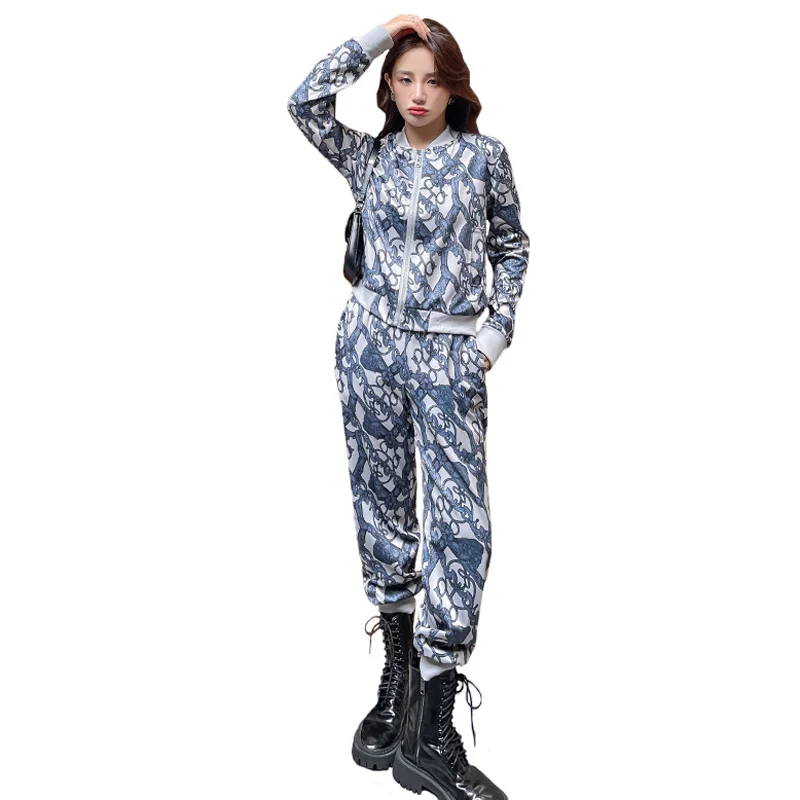 

Женский весенний Модный комплект из двух предметов с принтом, топы и брюки, Одинаковая одежда, спортивная одежда, уличная одежда, спортивный костюм 2022