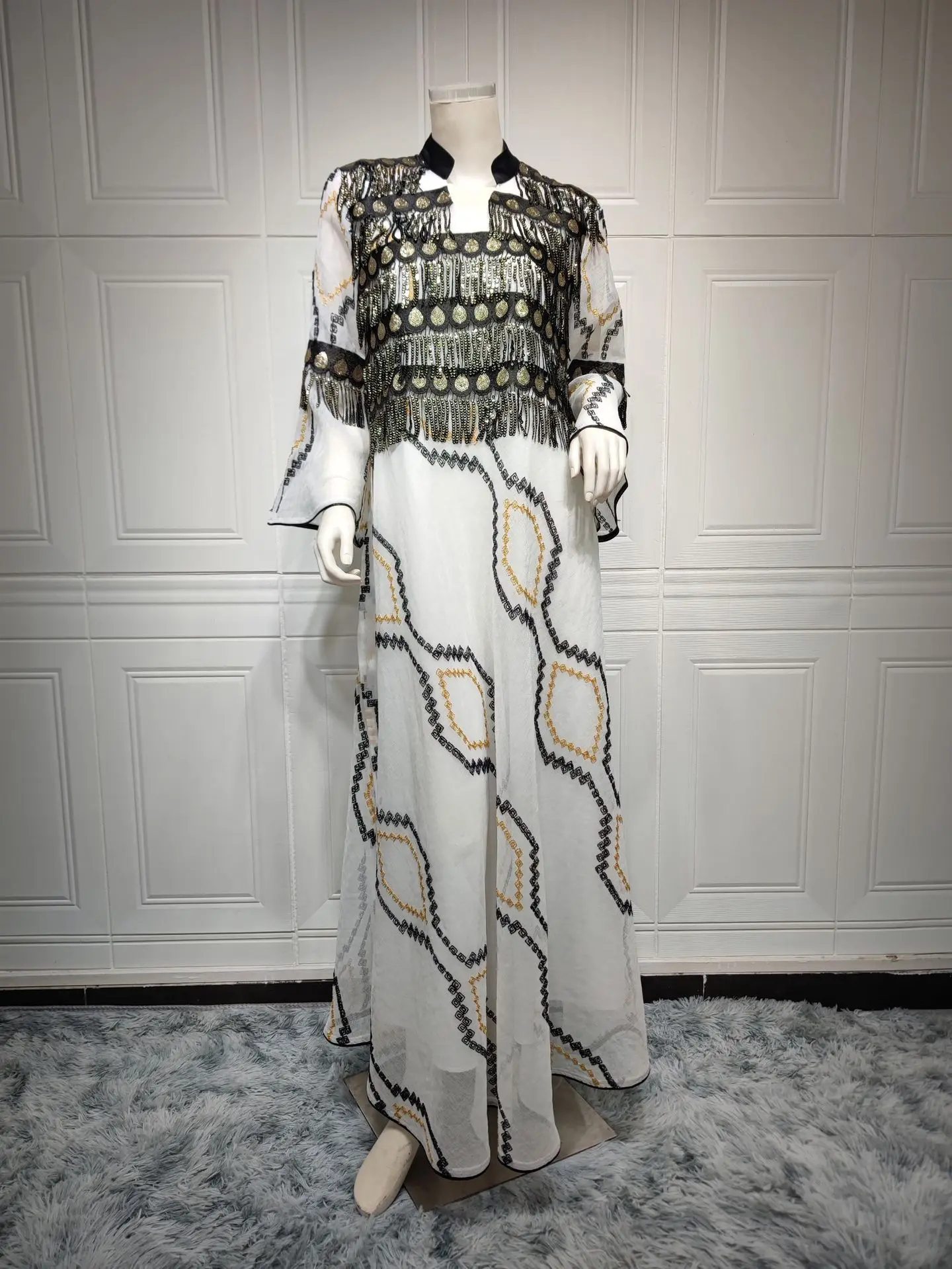 Muslim Fashion Summer Women Long Sleeve V-neck Polyester Sequined Long Abaya Muslim Dress Abaya Dress Clothes for Muslim Women