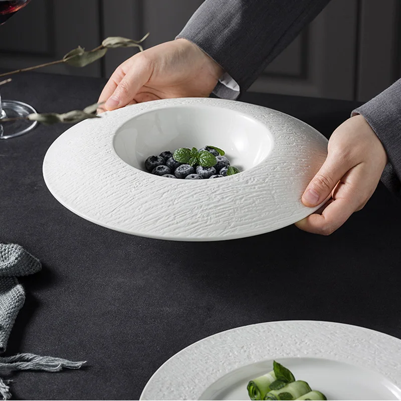 

Japanese breakfast, western food, steak, personality, salad, creative side dishes, porcelain, adult ins, straw hat, soup plate