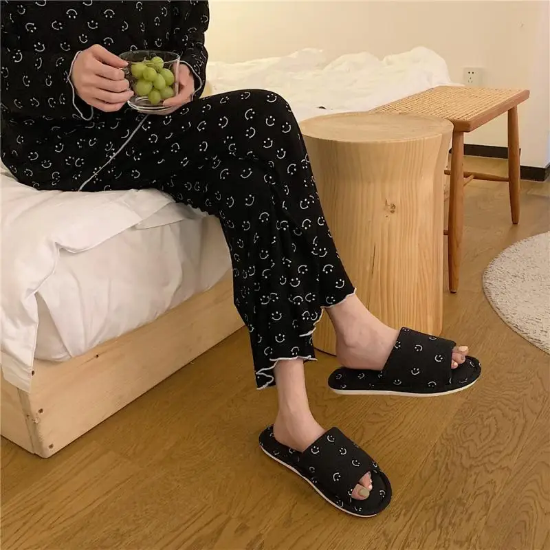 New 2023 Women Cotton Linen Slippers 4 Seasons Indoor Shoes Anti-slip Breathable Platform Slides Ladies Home Floor Slipper