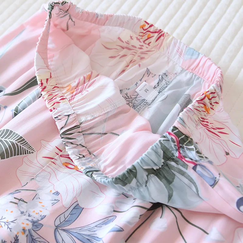 Pajamas Women's Summer Short-sleeved Cropped Pants with Chest Pads  Home Suit Thin Section Can Be Worn Outside Soft Sleepwear