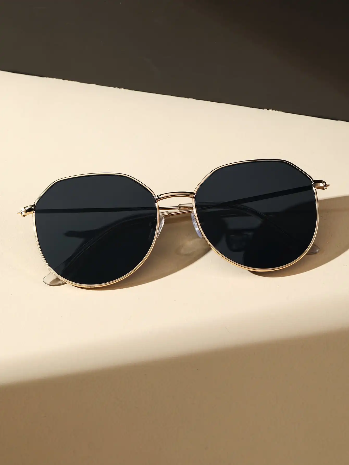 1 шт. солнцезащитные очки унисекс в металлической оправе