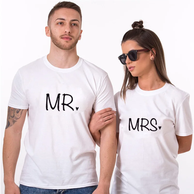 

Футболка с коротким рукавом для пары, смешной топ с надписью «MR & MRS», лето