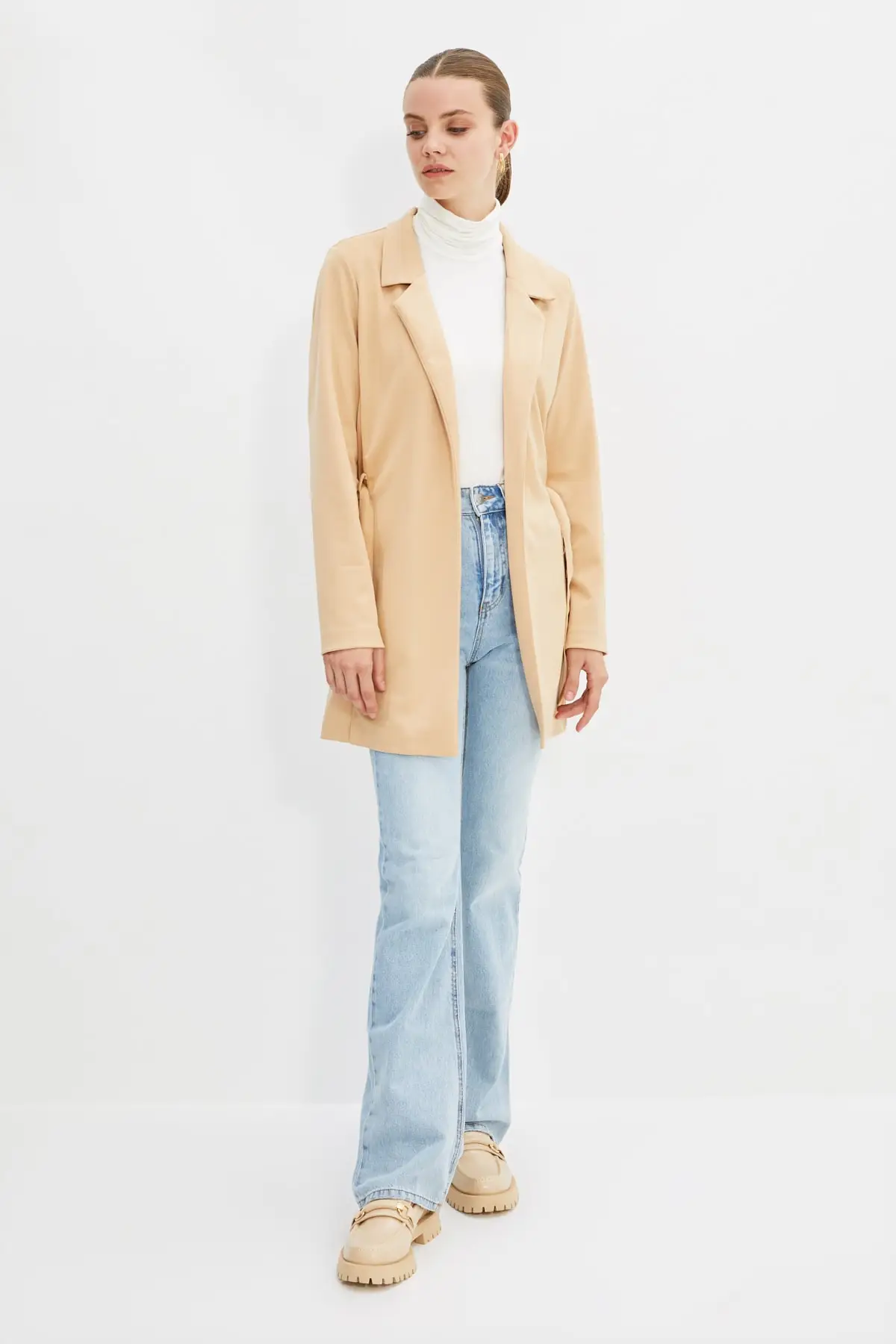 

Trendyol Knitted Coat TCTAW22CK0001