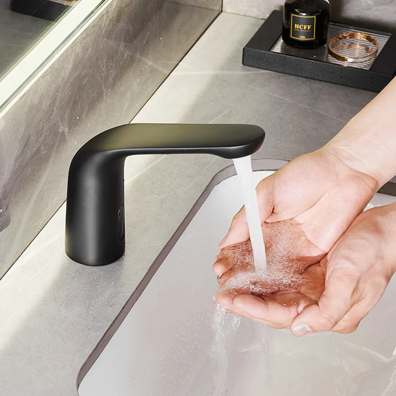 

Черный индукционный смеситель, автоматический умный смеситель, одиночный холодный, горячий и холодный индукционный смеситель, Индукционная ручная стиральная машина