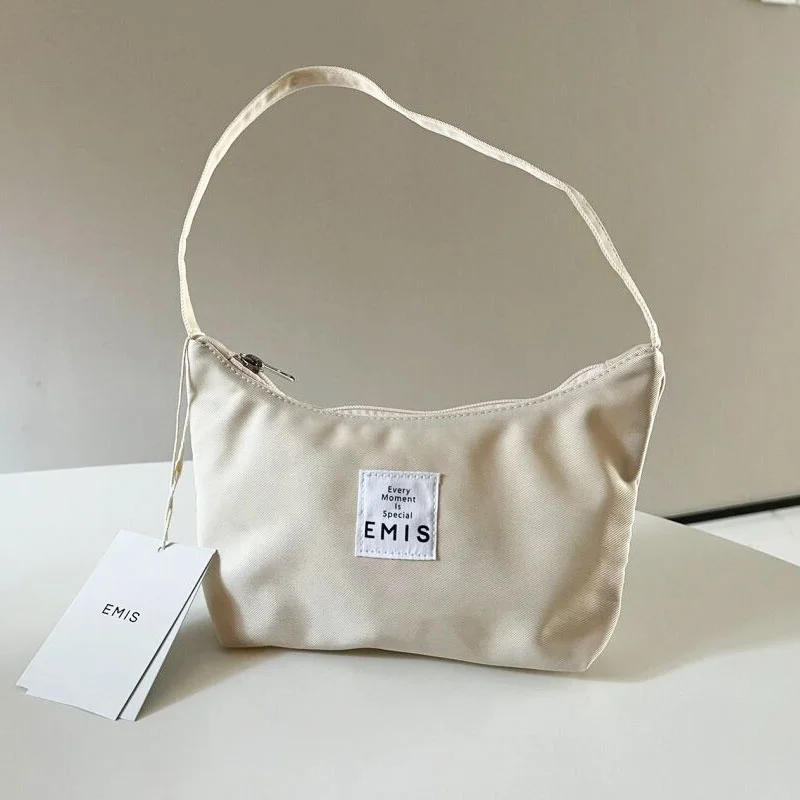 Рисунок 5 - Миниатюрная нейлоновая ручка EMIS