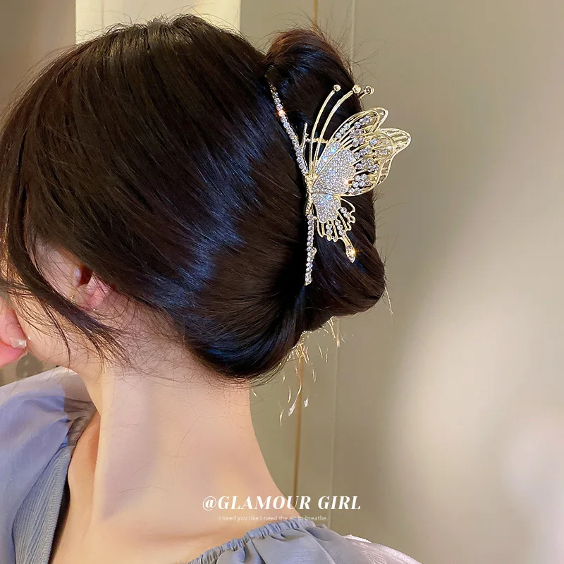 

Korean Super Flash Diamond Butterfly Hairpin With Large Amount Of Hair At The Back Head, Half Curled Hair, Grasping