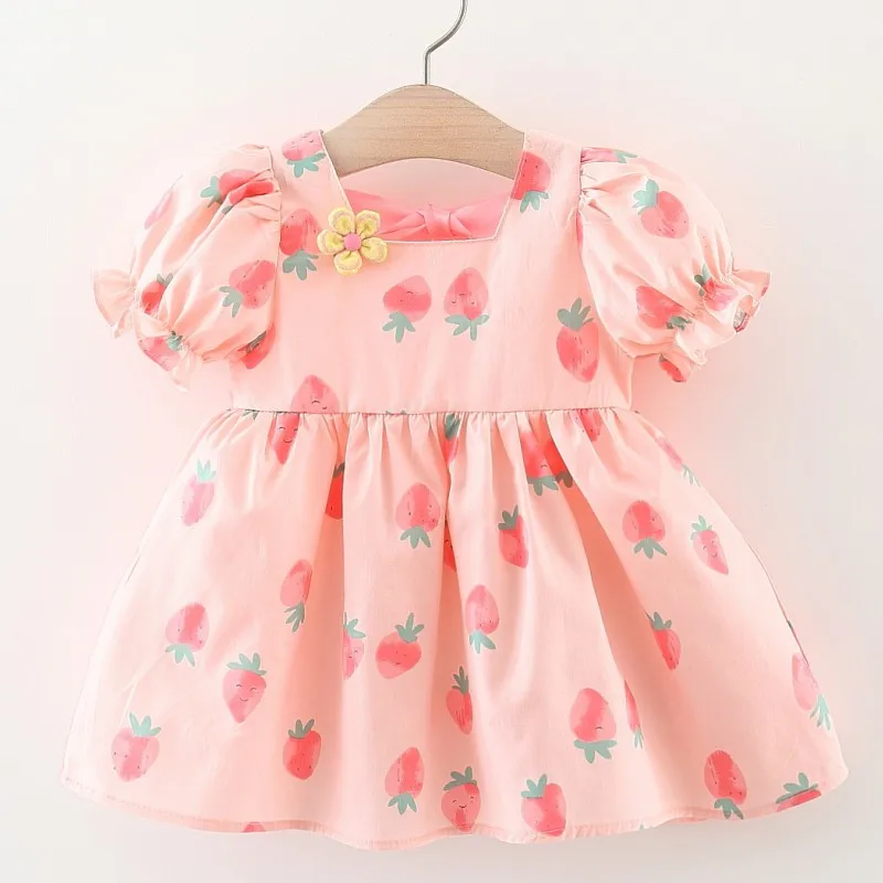 

Детское летнее платье с принтом, на возраст 1 год