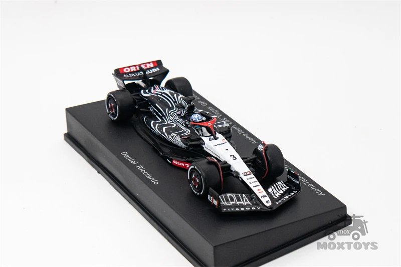 Spark 1:64 AlphaTauri AT04 No.3 Scuderia Las Vegas GP2023 Литая под давлением модель автомобиля Daniel Ricciardo