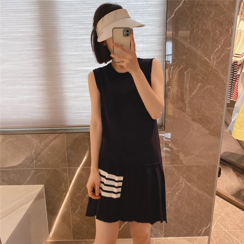 

TB College Style Pleated Dress Summer Korean Version Loose Casual Age-reducing Sleeveless Vest Ice Silk Knitted A-line Skirt