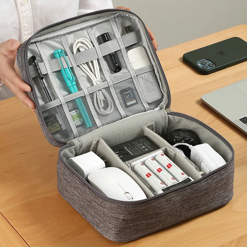 Фото Наклейка на автомобиль, сумка для хранения кабелей для путешествий, USB-кабель для передачи данных, зарядное устройство, сумка для хранения кабелей, подходит для BMW M, M3, M5, X1, X2, X3, X5, X4, X7, G12 №3