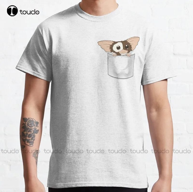 

Новая классическая мужская футболка с карманом