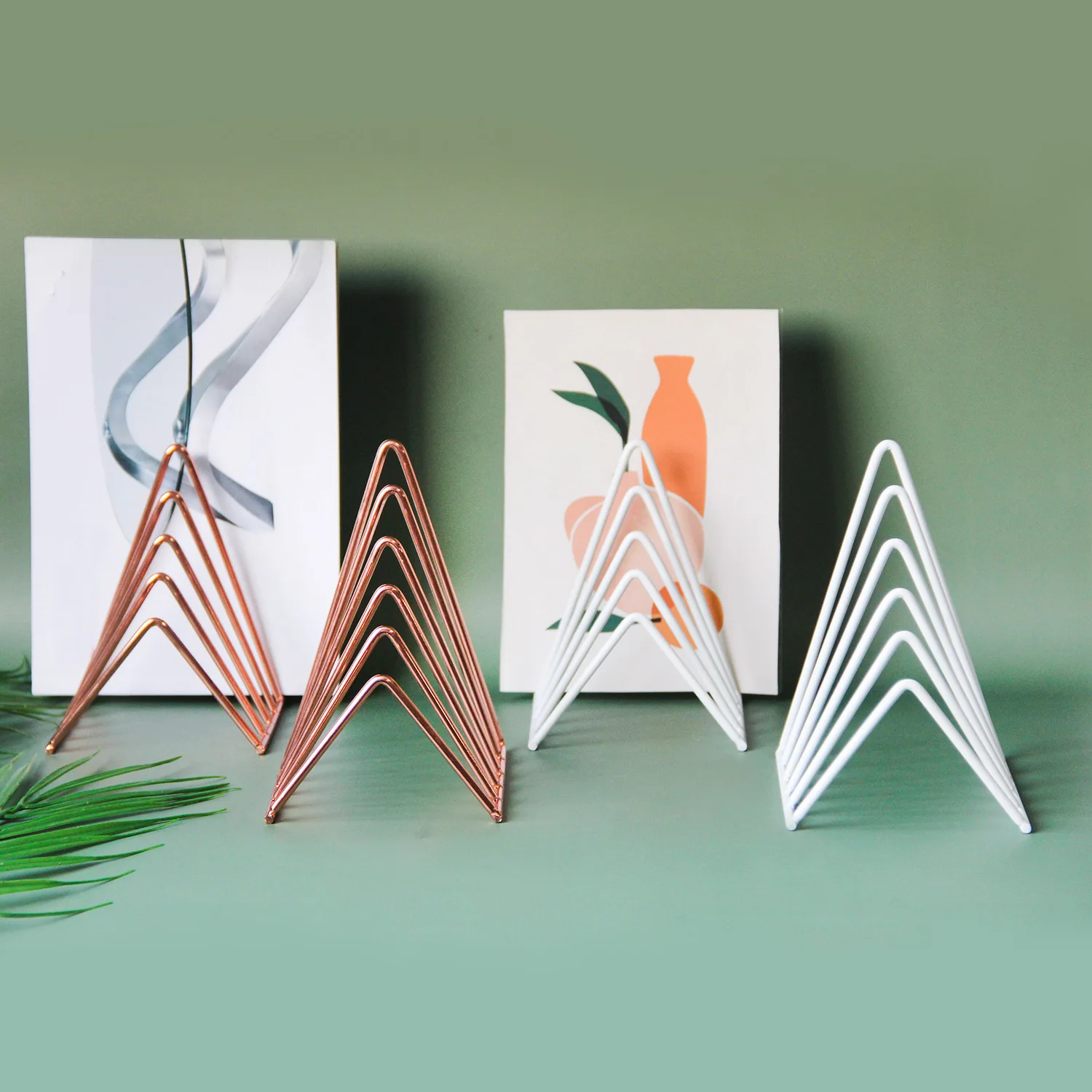 Подставка для книг из кованого железа 6 ячеек |