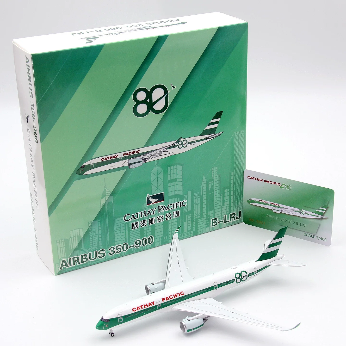 Фото Масштабная модель самолета GeminiStar A350-900 B-LRJ 80th Anniversary из литого металла, масштаб 1:400 №1