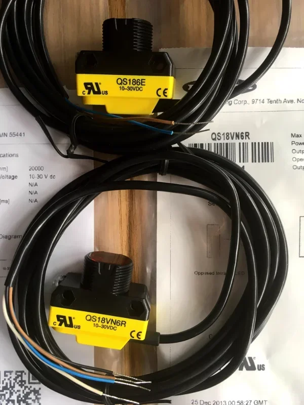 Совершенно новый оригинальный фотоэлектрический переключатель American Bonner BANNER QS186E