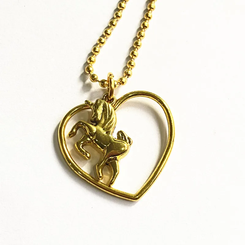 

New Hot Sale Fashion Trend Jewelry Gold Love Pentium Horse Jewelry Necklace Valentine's Day Gift