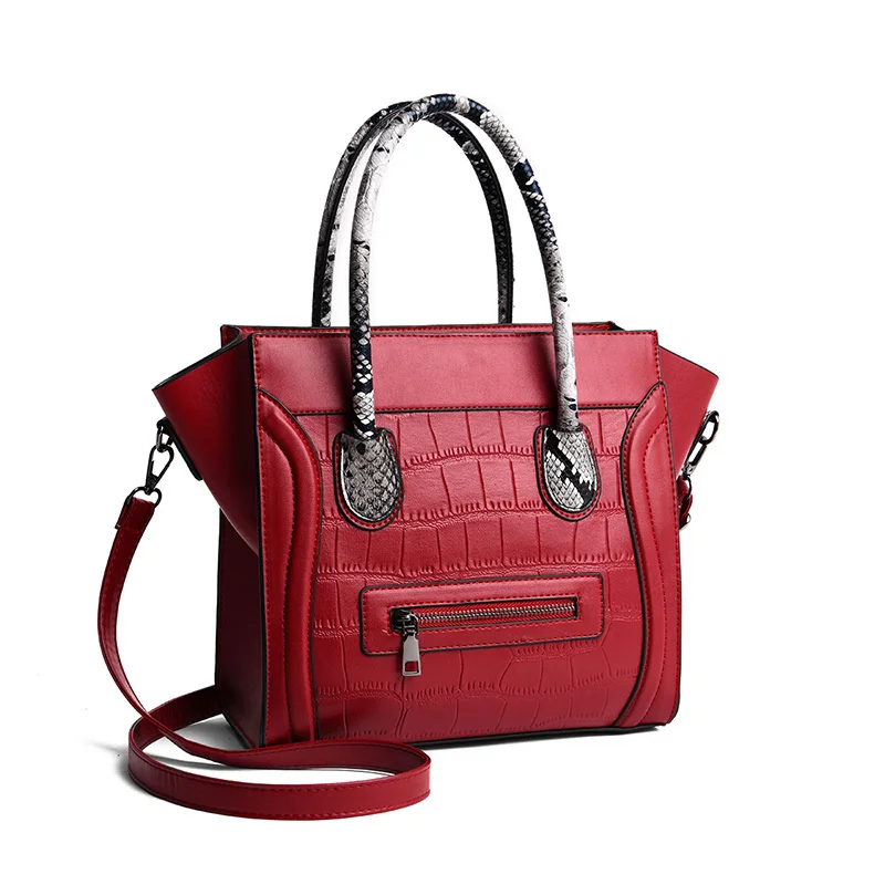 2021 new soft leather Single Shoulder Messenger Bag Fashion Women's bag large capacity bag single room diagonal women's bag