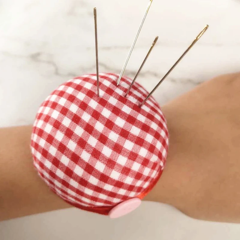 

Ball Shaped Sewing Needle Pin Cushion DIY Cross Stitch Tool Pincushions With Elastic Wrist Belt Sewing Accessories AA8510
