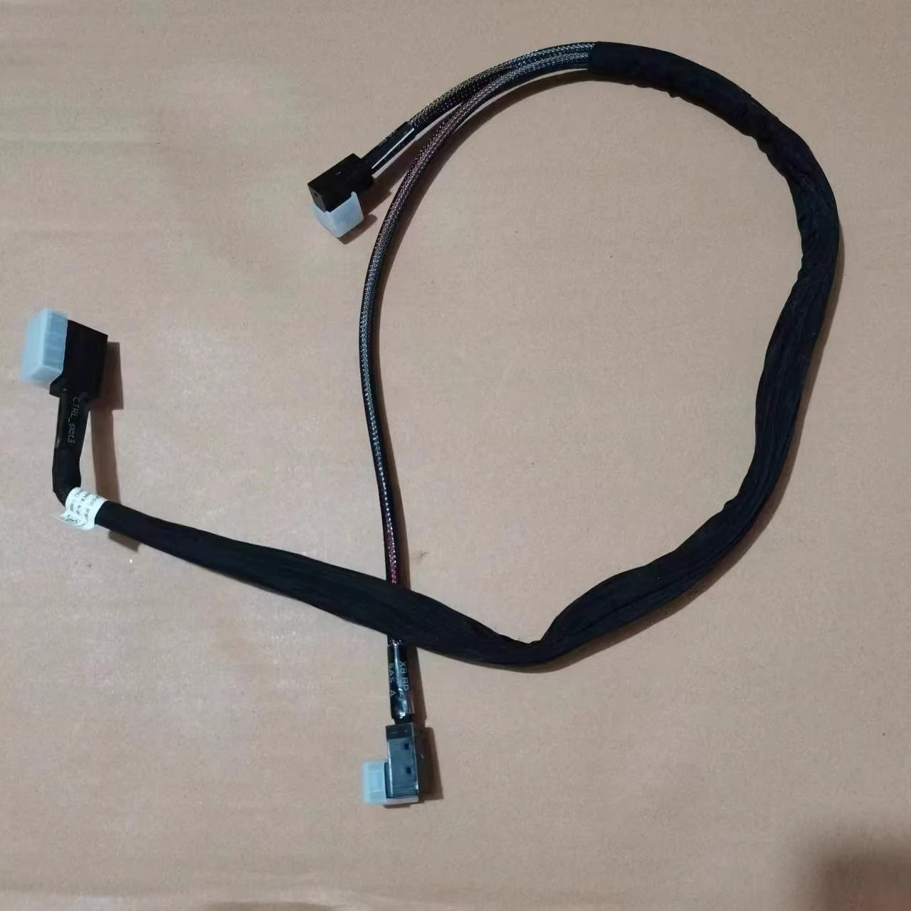 Brand new for Dell R940XD Server 8-disk Array Card SAS Data Cable 834N1 (art.: 3920d39dd4ea9) - 3920d39dd4ea9