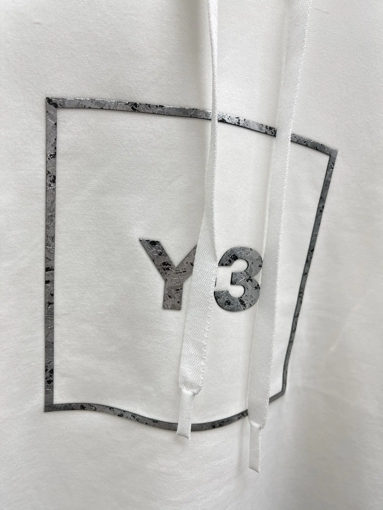 Рисунок 6 - Осенняя Толстовка 2023 года