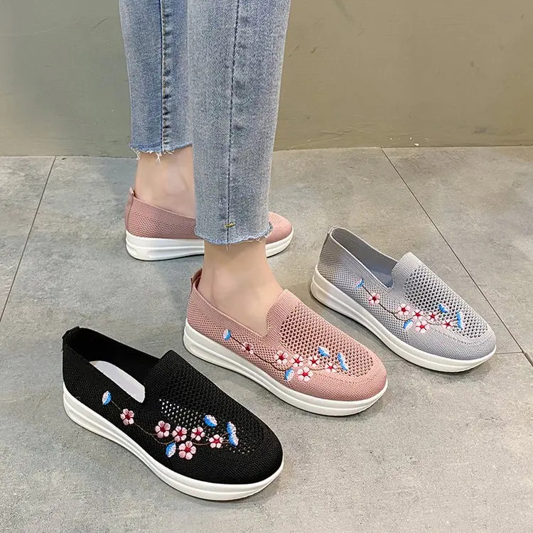 Женские сетчатые дышащие удобные кроссовки с цветочным принтом мягкая