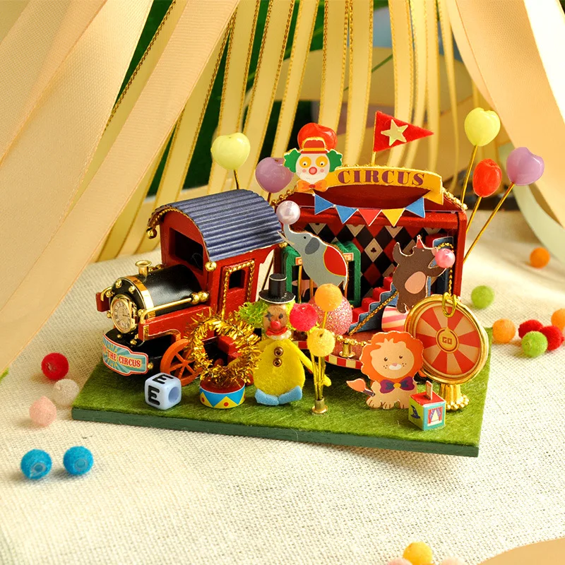 Casa delle bambole fai-da-te case delle bambole in legno Kit di mobili per case delle bambole in miniatura fai da te modello di auto giocattoli fatti a mano per giocattoli regalo per bambini