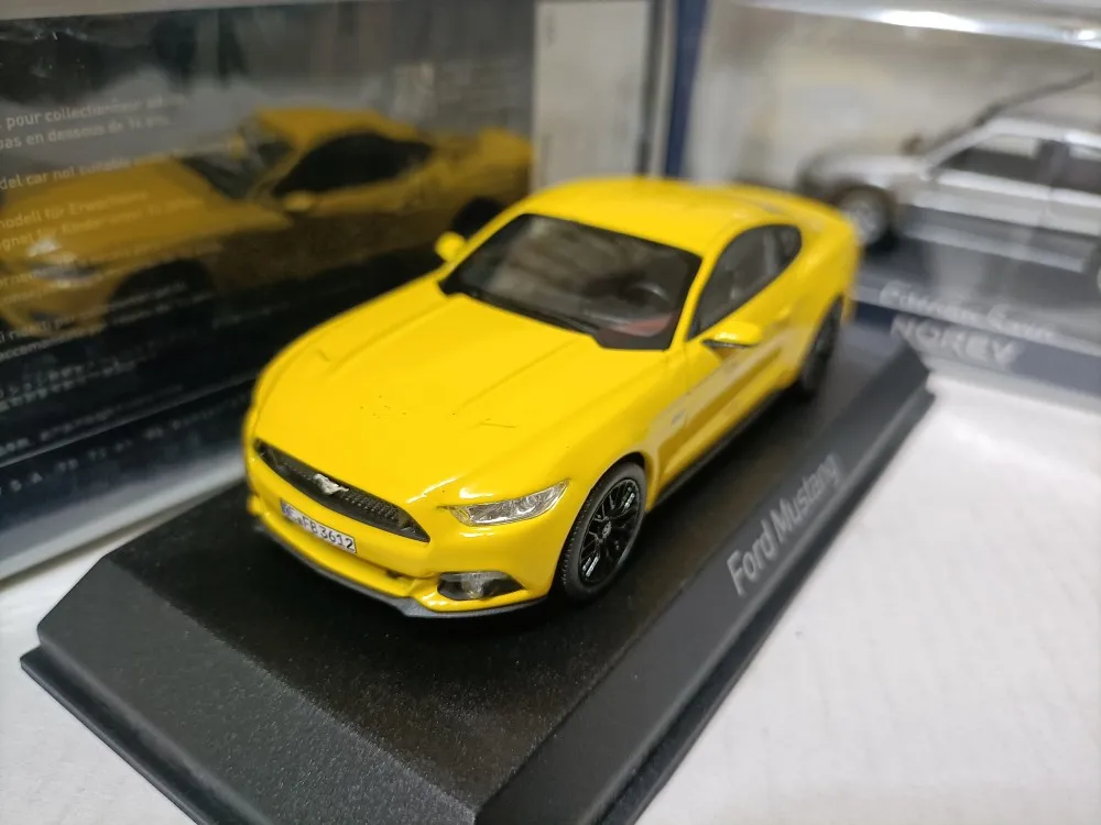 

Norev 1/43 Ford Mustang 2015 Yellow Alloy Car Model