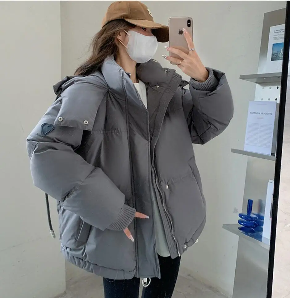 

Женская зимняя куртка с капюшоном, с х/б подкладкой