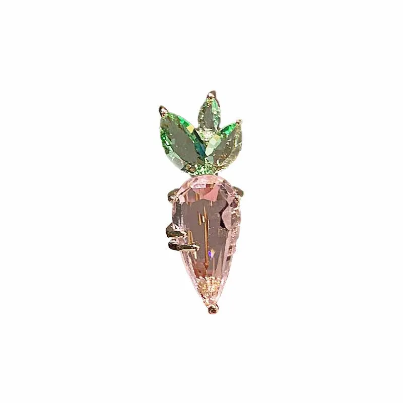

YY Crystal Carrot Brooch Women's Refined and Simple Personalized Pin Shirt