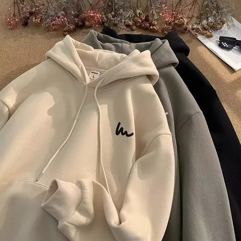 Свитшот с капюшоном в американском стиле