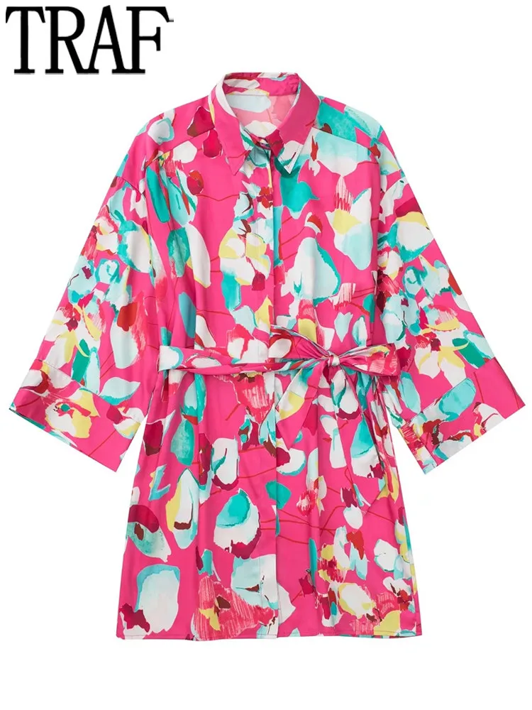 

Платье-рубашка женское с цветочным принтом, широким рукавом и поясом