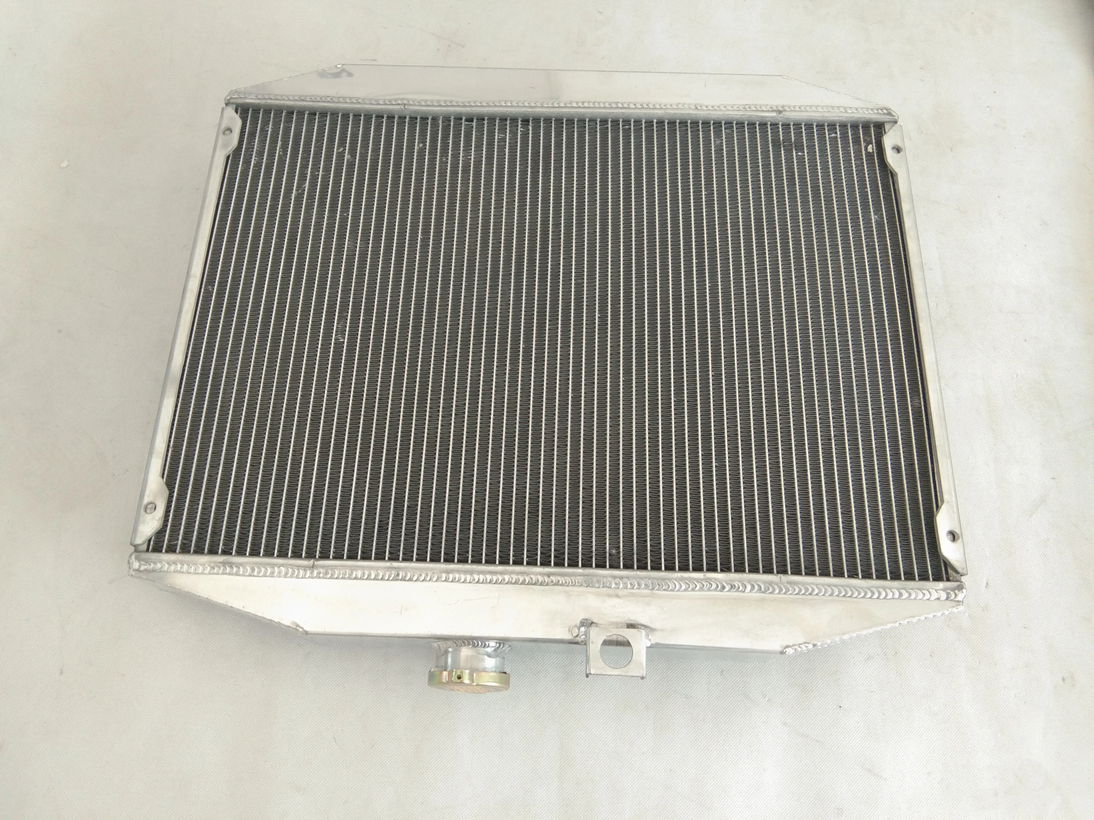 

50mm 2Row Aluminum Radiator For 1994-2007 Mitsubishi Starwagon L300 DELICA GEAR P13/P15T 2.5TD Auto