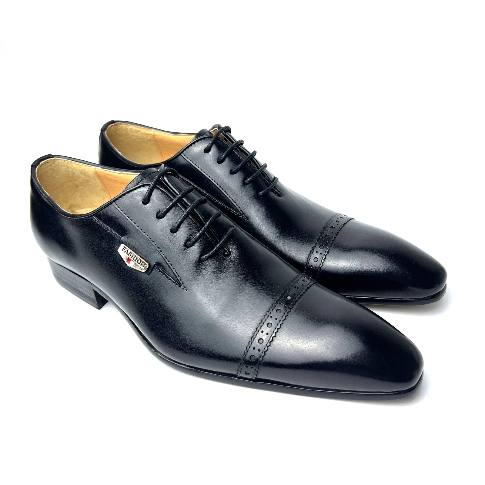 Italian Fashion Elegant Oxford Shoes For Mens Shoes Genuine Leather Men Formal Shoes Brogue Men Dress Loafers Man Lace-up