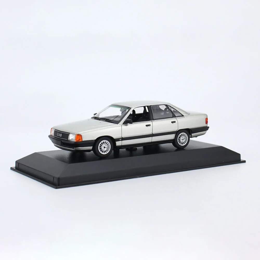 Купить Модель Ауди 100