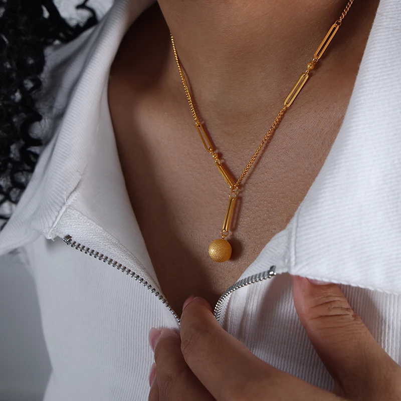 

Универсальная модель Женская Роскошная цепочка до ключицы индивидуальная нишевая бижутерия в стиле хип-хоп Американский металлический ку...