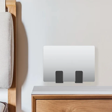 Универсальный настенный держатель-подставка для ноутбука MacBook или iPad