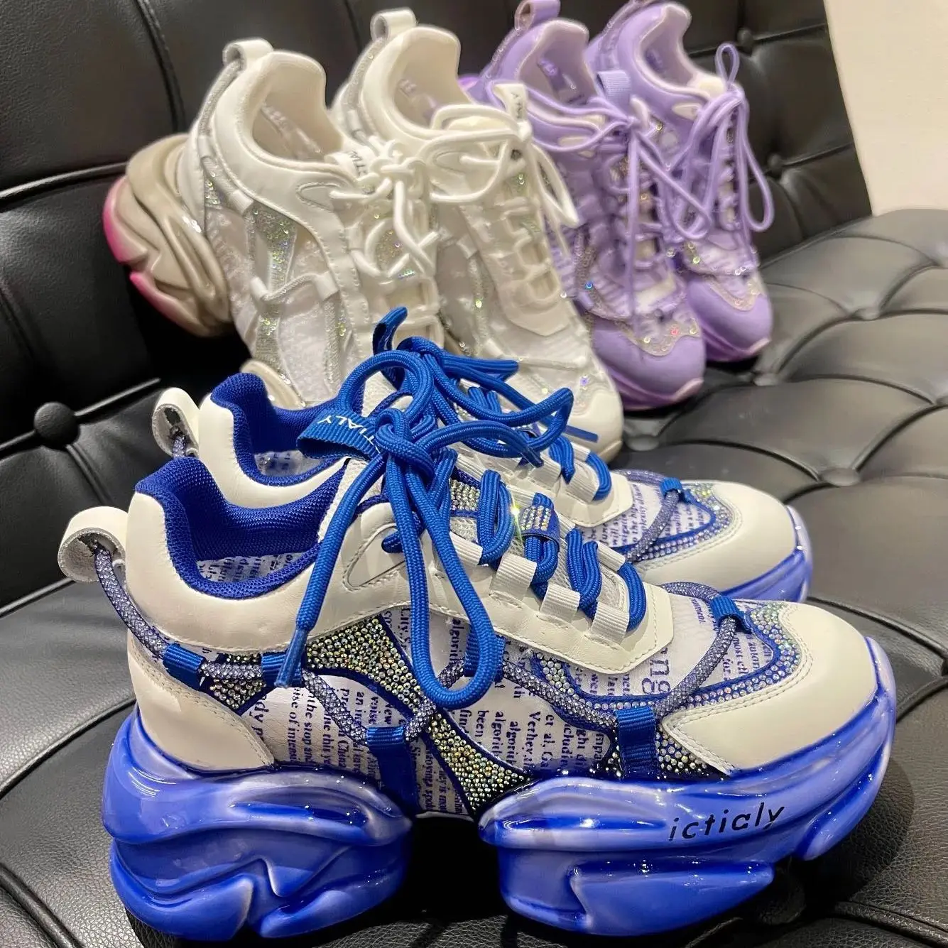 Женские сетчатые кроссовки из натуральной кожи