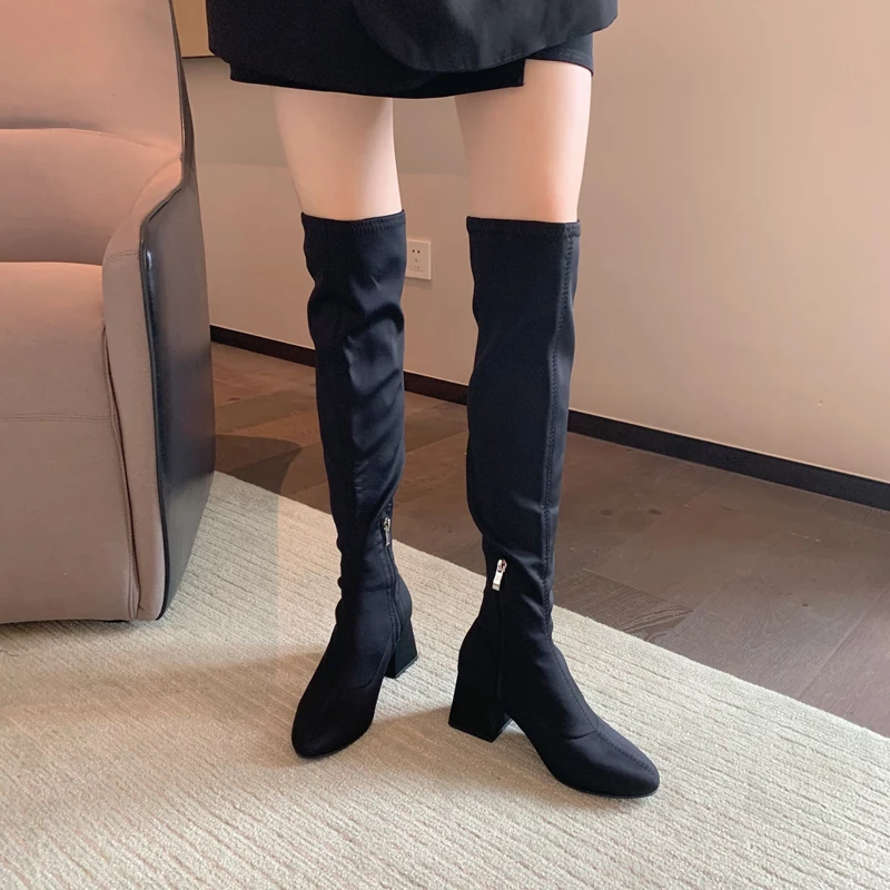 

Ботфорты женские на массивном каблуке, ботфорты из эластичной ткани, дизайнерские высокие сапоги, черные, Осень-зима