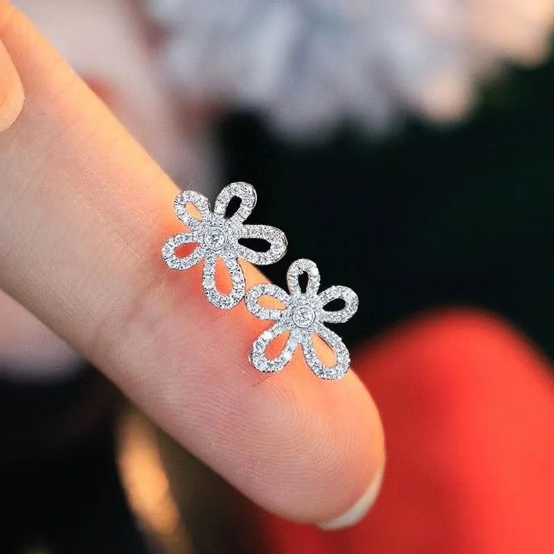 

Ne'w Exquisite Flower Stud Earrings Bridal for Wedding Partysu Style Temperament Sweet Women Ear Accessories Luxury CZ Jewelry