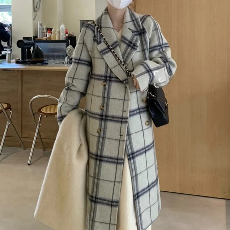 Длинное шерстяное пальто в клетку