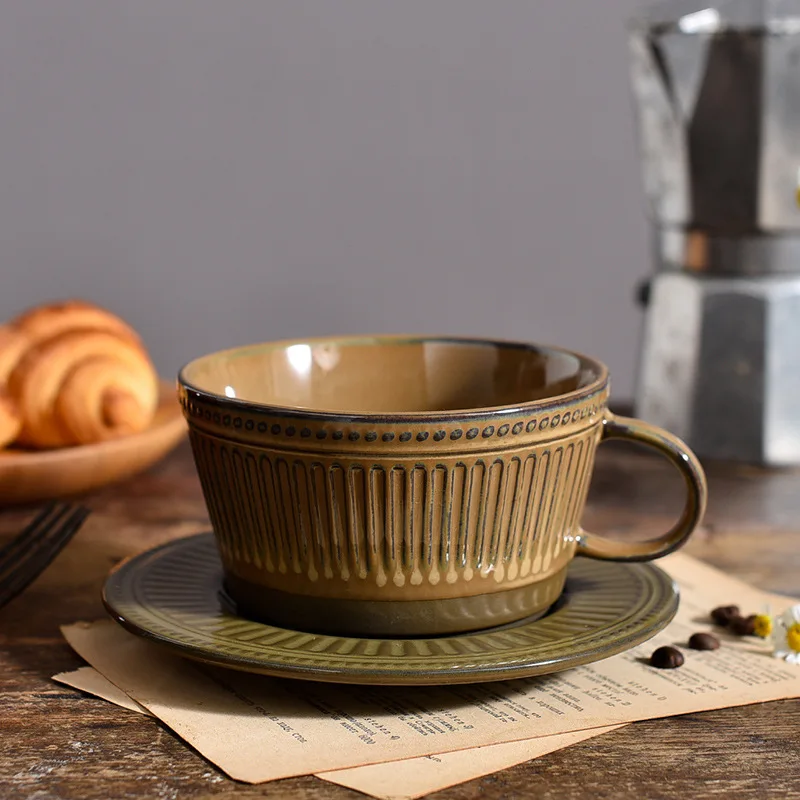 

Набор кофейных кружек в стиле ретро, креативные керамические чашки ручной работы с блюдом, Кружка для молока и воды, кружки для завтрака, дом...