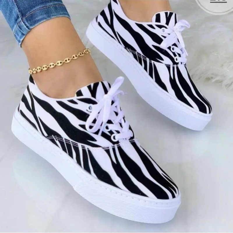 

Woman Shoes Casual Sneakers for Women Round Toe Platform Shoes Lace Up Female Vulcanized Shoes Ladies Loafers Large Size 35~43