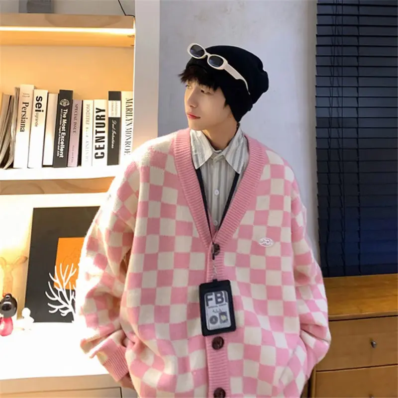 

2023 Men's Plaid V-neck Knitted Cardigan Autumn and Winter Loose and Lazy Wind Sweater Coat