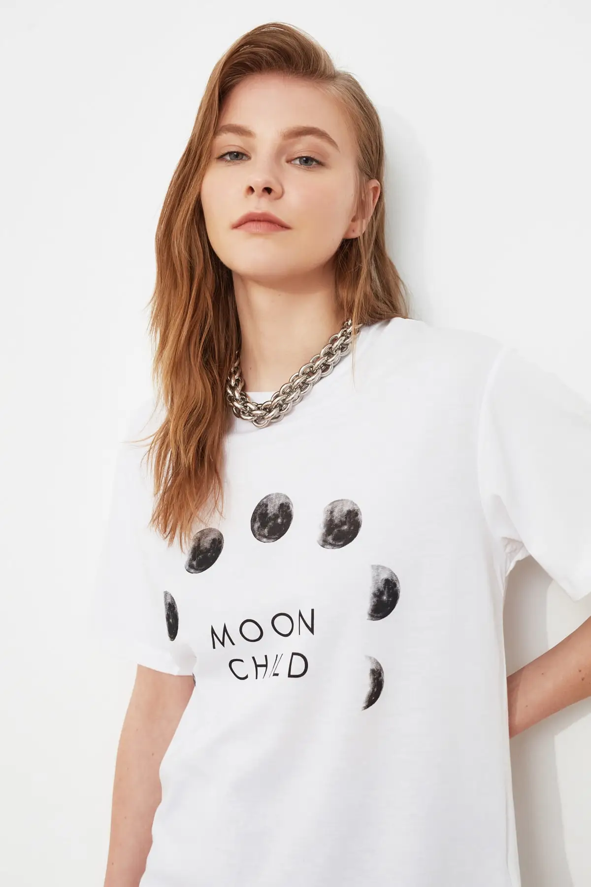 Trendyol White Printed Boyfriend Knitted T-shirt TWOSS19GS0087 | Женская одежда