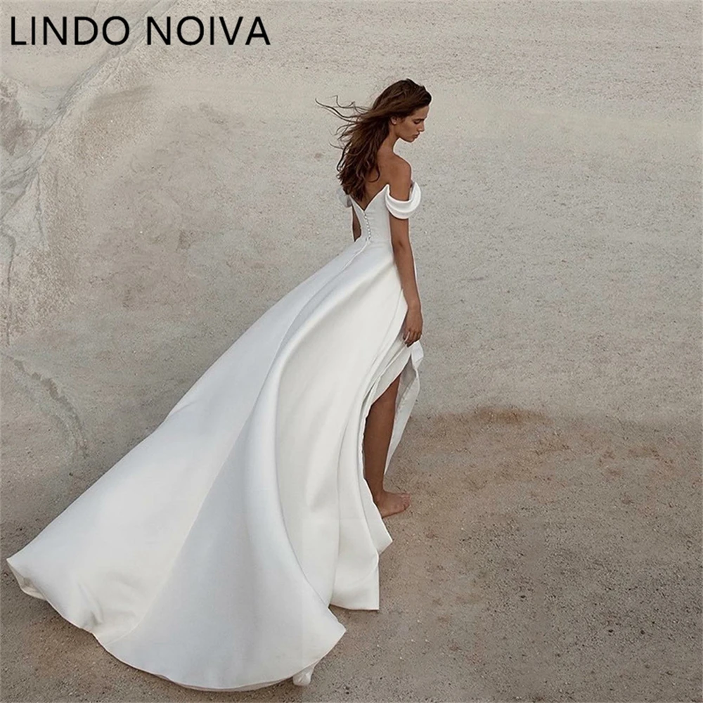 

LINDO NOIVA Soft Satin A Line Wedding Dresses Sleeveless Off The Shoulder Bridal Gowns Long Train Wedding Party Gowns 2023