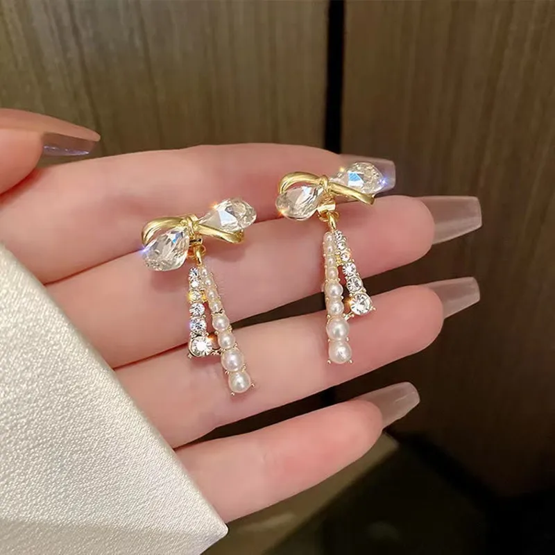 

Bow Fashion Earrings Dangle Crystals Pendant Modern Women's Earrings 2022 Aesthetic Gift Korean Style New In Jewelry Wholesale