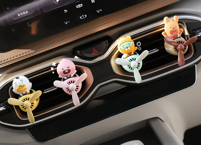 

Car Aromatherapy Cute Pilot Propeller Small Aircraft Air Conditioning Outlet Air Freshener Perfume Car Interior Accessories