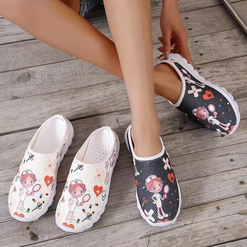 

Nurse Shoes Women Print Breathable Sneakers Slip-on Light Non-slip Flats Ladies Soft Bottom Cartoon New Female Shoe Moccasins