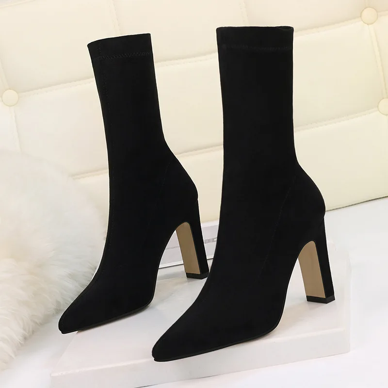 

Plus Size High Heel Boots Sock Women 2022 Flock Shoes Sexy Party Thick Heel Ankle Booties Female Winter Pointed Toe Boots Shoes